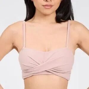 New BuffBunny Ivy Wrap Sports Bra Berry Ice